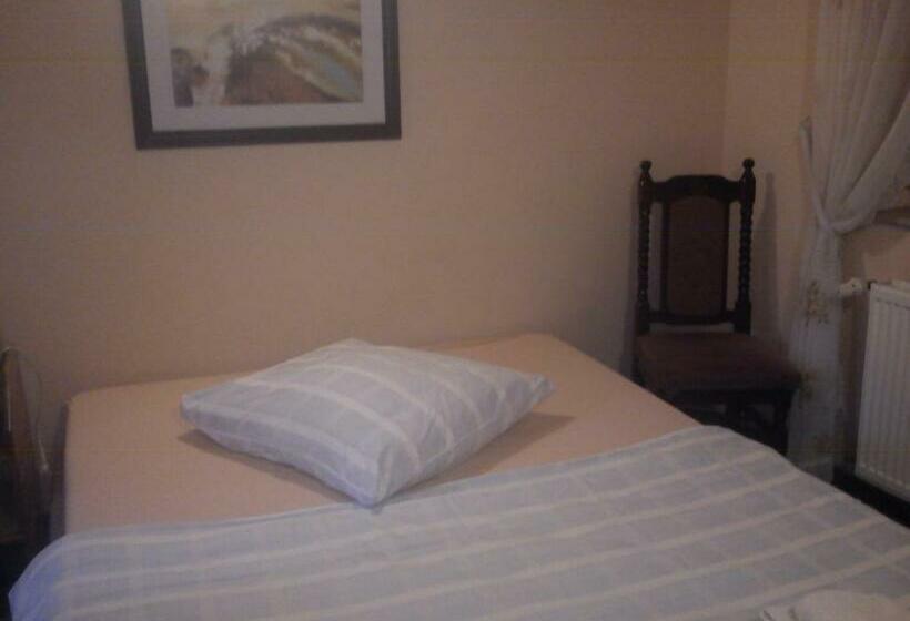 スタンダードシングルルーム, Zur Küferschenke