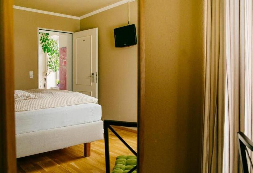 اتاق استاندارد, Landhotel Airport Inn