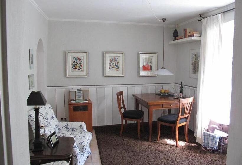 스위트, Moselquartier