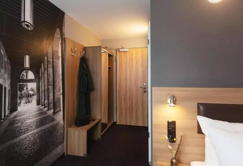 スタンダードシングルルーム, Novum Hotel Bruy