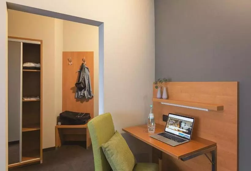 スタンダードルーム, Novum Hotel Bruy