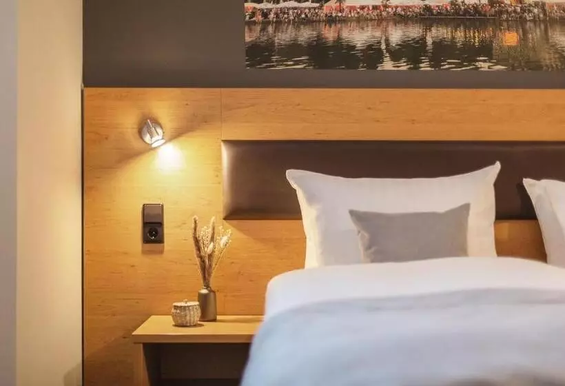 スーペリアールーム, Novum Hotel Bruy