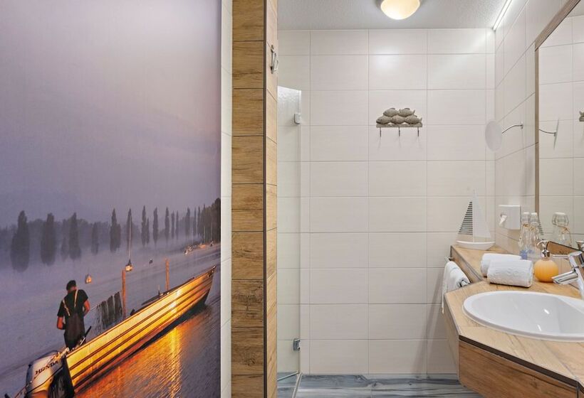 חדר סטנדרט, Gasthaus Schiff