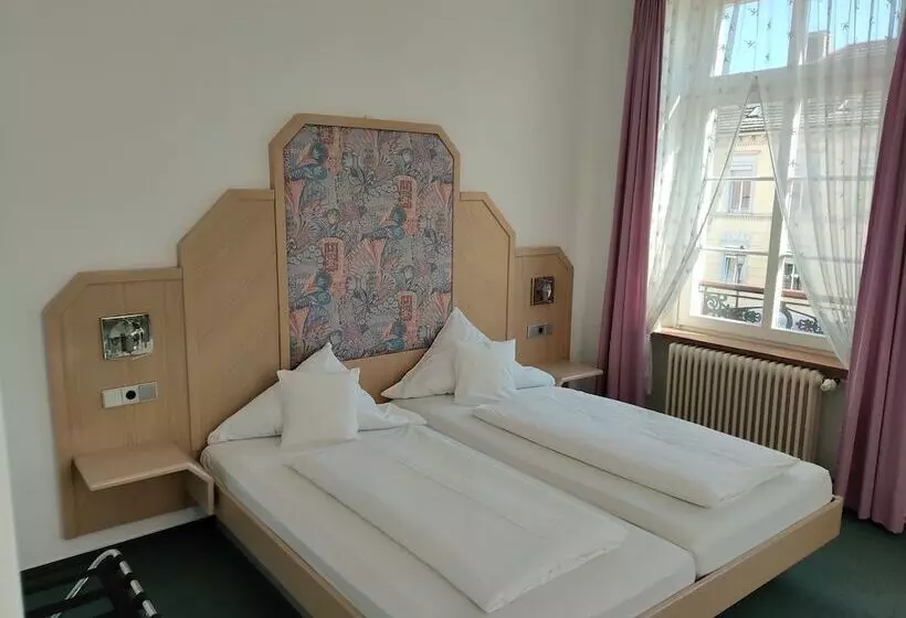 スタンダード４人部屋, Gasthaus Zum Engel