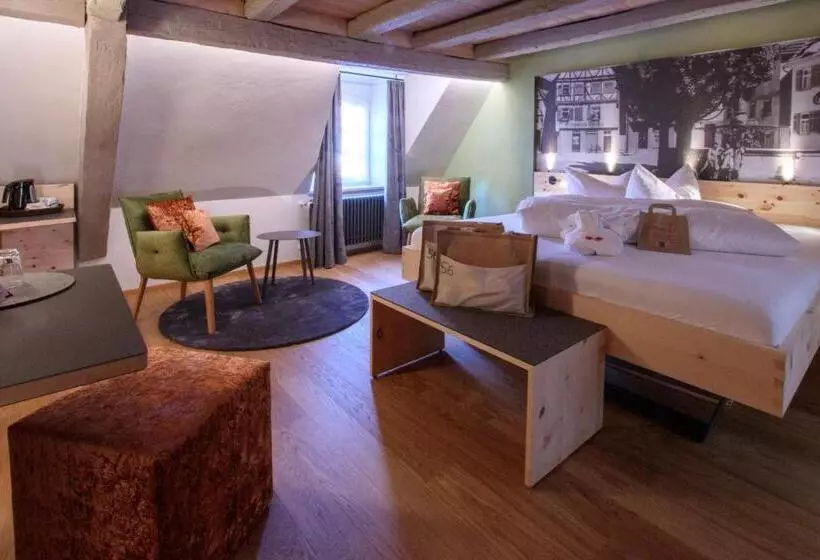 Quarto standard, Herrmann