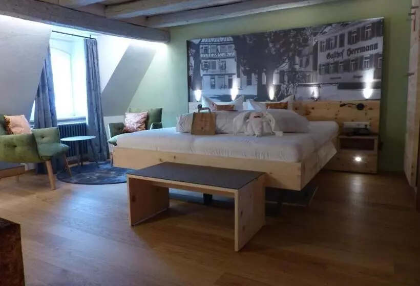 Quarto standard, Herrmann