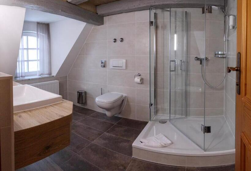 חדר סטנדרט יחיד, Herrmann