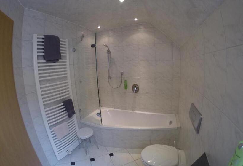 Quarto standart individual, Zum Wasserfall Garni