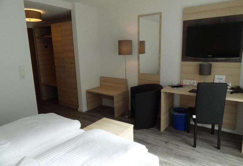 Quarto standard, Zum Wasserfall Garni