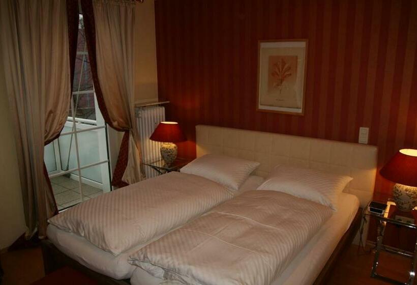 Номер Deluxe, Stadtresidenz