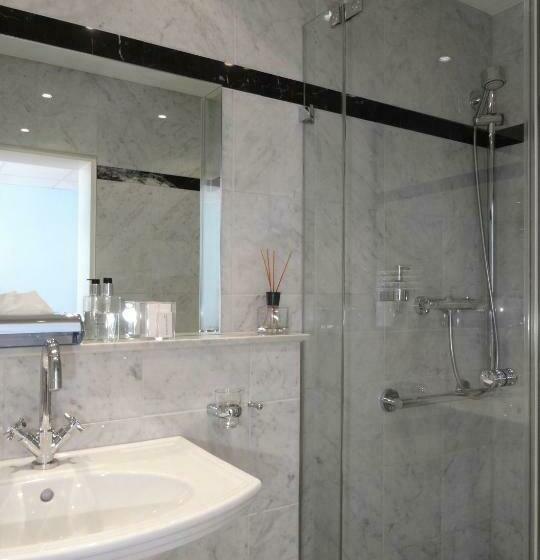 Номер Deluxe, Stadtresidenz