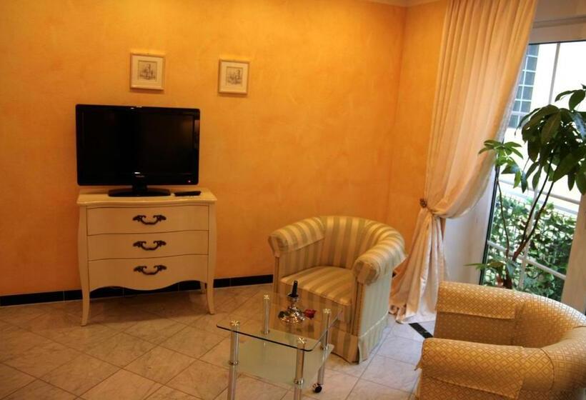 デラックスルーム, Stadtresidenz