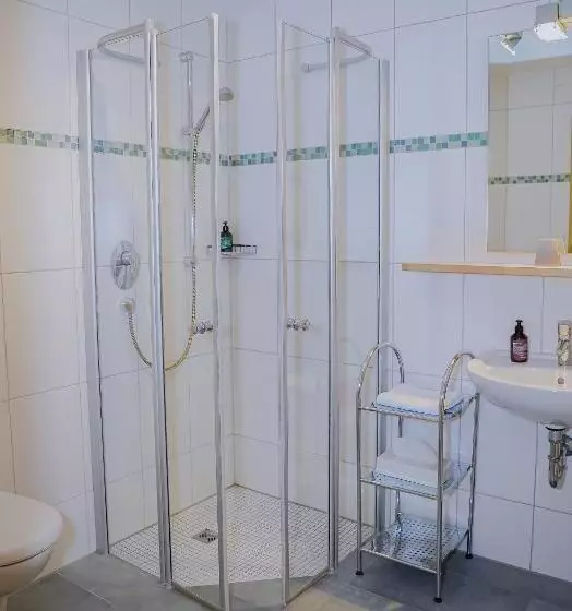 Standard Yhden Hengen Huone, Züfle Hotel Restaurant Spa