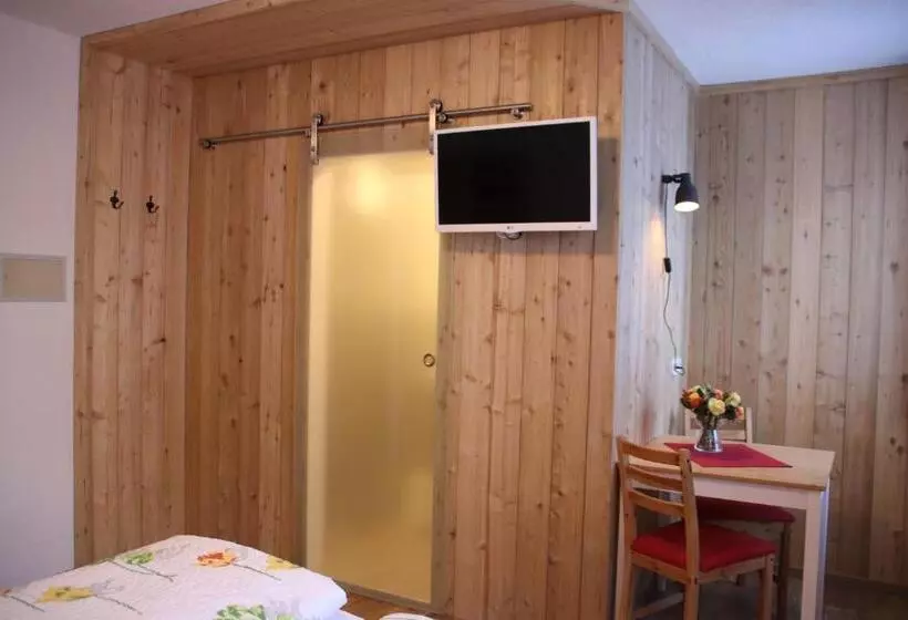 スタンダードルーム, Gästehaus Landhaus Tyrol
