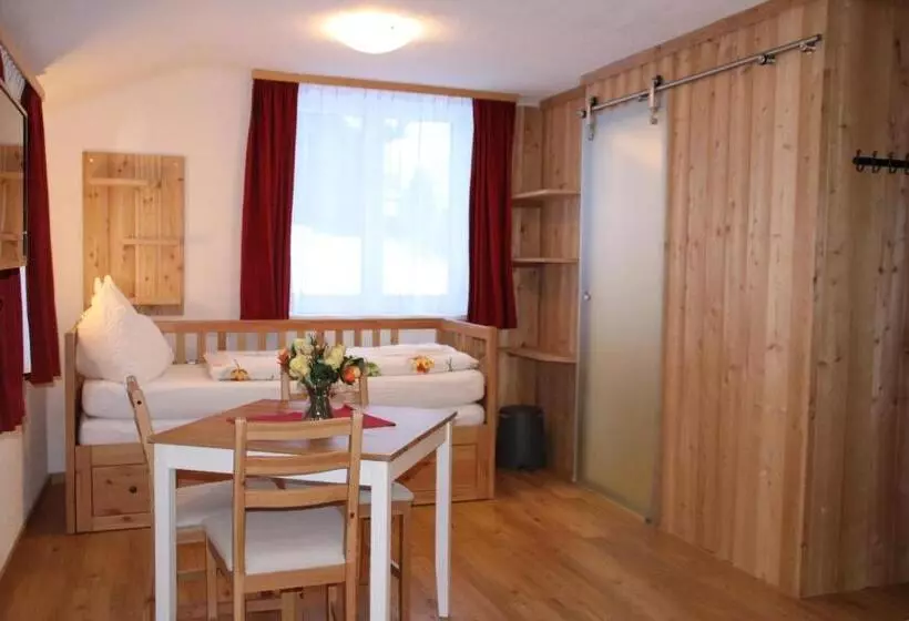スタンダードトリプルルーム, Gästehaus Landhaus Tyrol