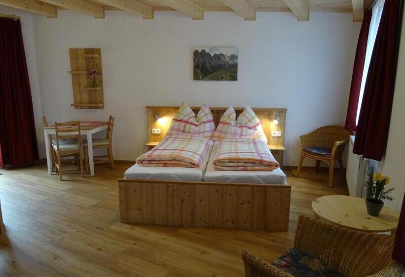 Пятиместный Стандартный Номер, Gästehaus Landhaus Tyrol