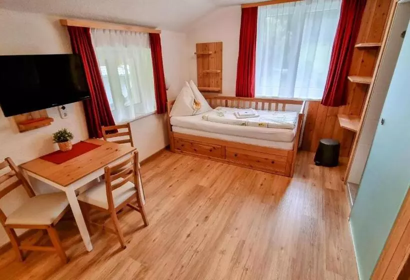 スタンダードトリプルルーム, Gästehaus Landhaus Tyrol