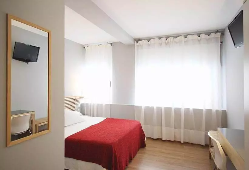 اتاق استاندارد, Dormavalencia Hostel