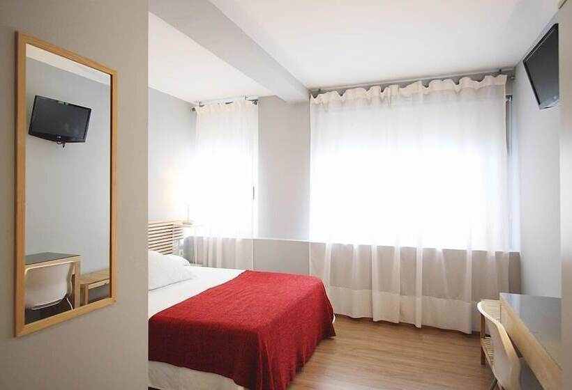 غرفة أساسية, Dormavalencia Hostel