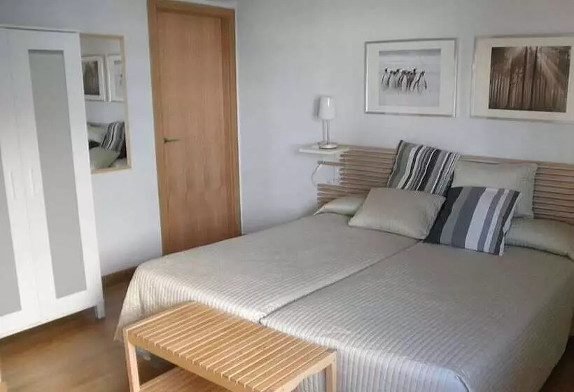 اتاق استاندارد, Dormavalencia Hostel