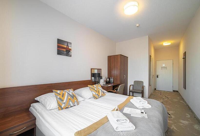 اتاق راحتی, Astor