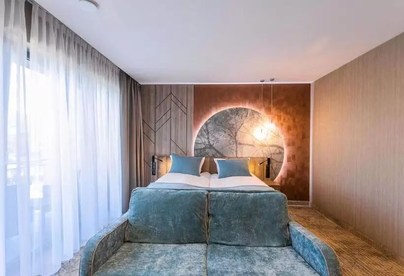 Deluxe-huone, Astor