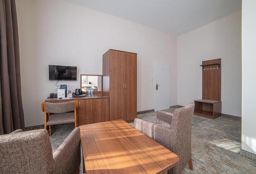 اتاق استاندارد, Astor