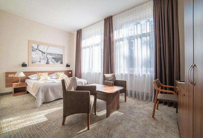 اتاق استاندارد, Astor