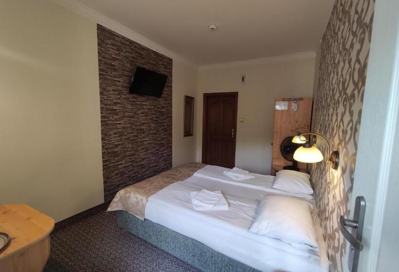 חדר סטנדרט, Atena