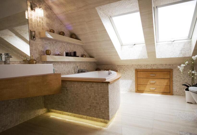 带1个卧室的公寓, Badura