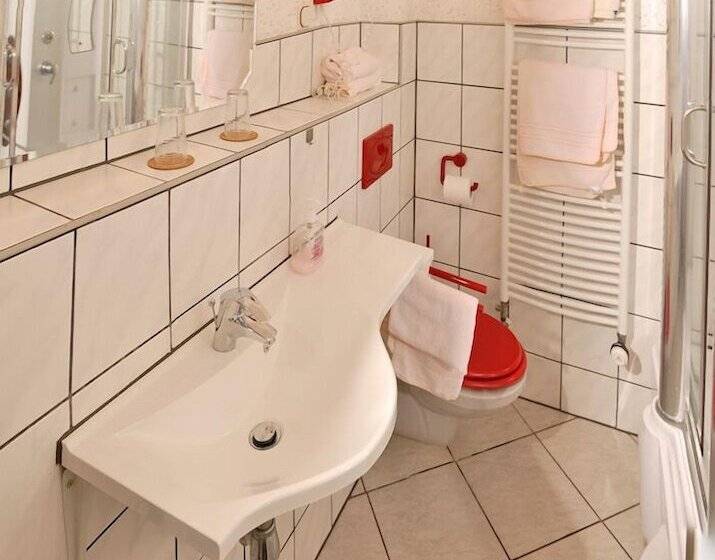 Четырехместный Номер Стандарт, Gasthof Pension Sonnenberg