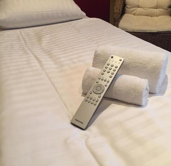 스탠다드 싱글 룸, Hoppe