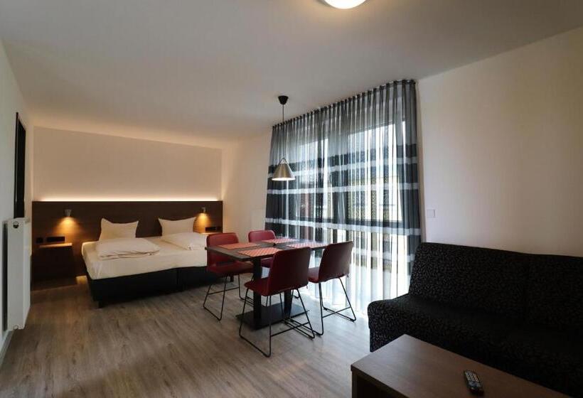 Апартаменты 1 Спальня, Iq