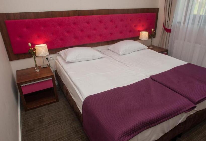 اتاق استاندارد, Kazimierzówka