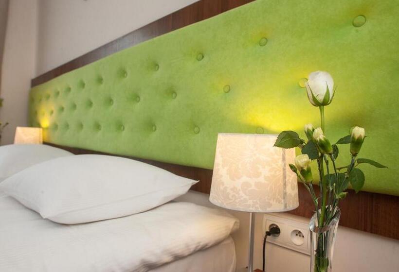 اتاق استاندارد, Kazimierzówka