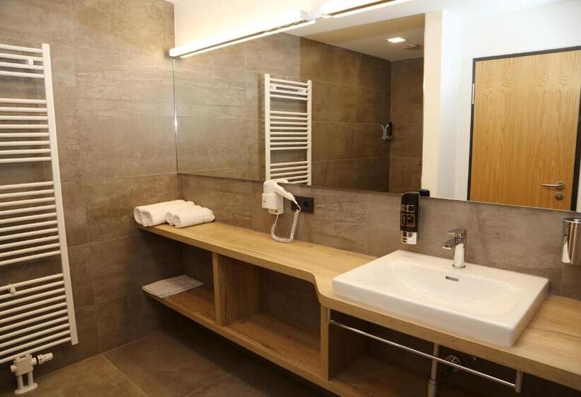 Номер Стандарт, Lindleinsmuhle