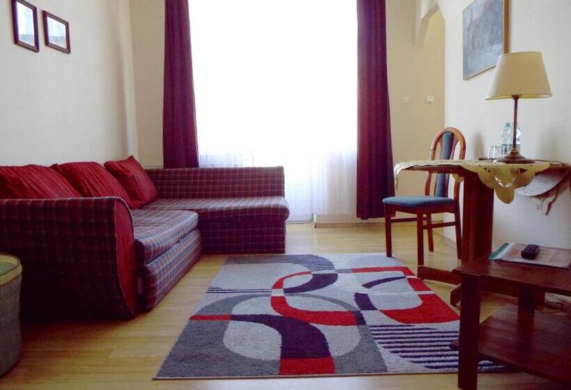 غرفة ديلوكس, Ośrodek Wypoczynkowy Rapsodia