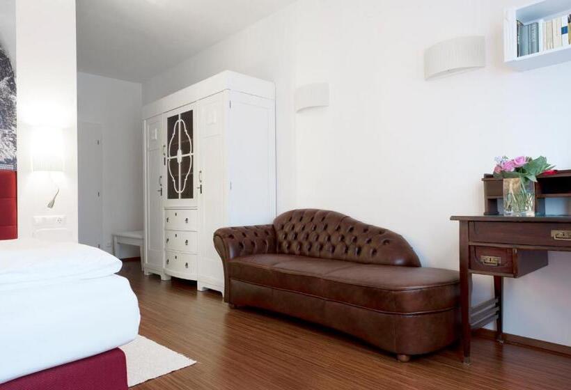 小型套房带阳台, Payerbacherhof