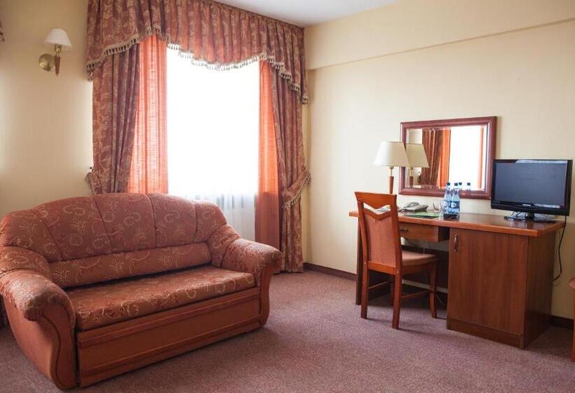 수피리어 트리플 룸, Przedwiośnie