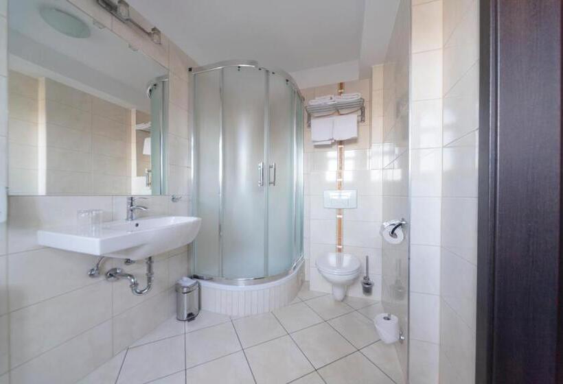 高级客房, Racibor