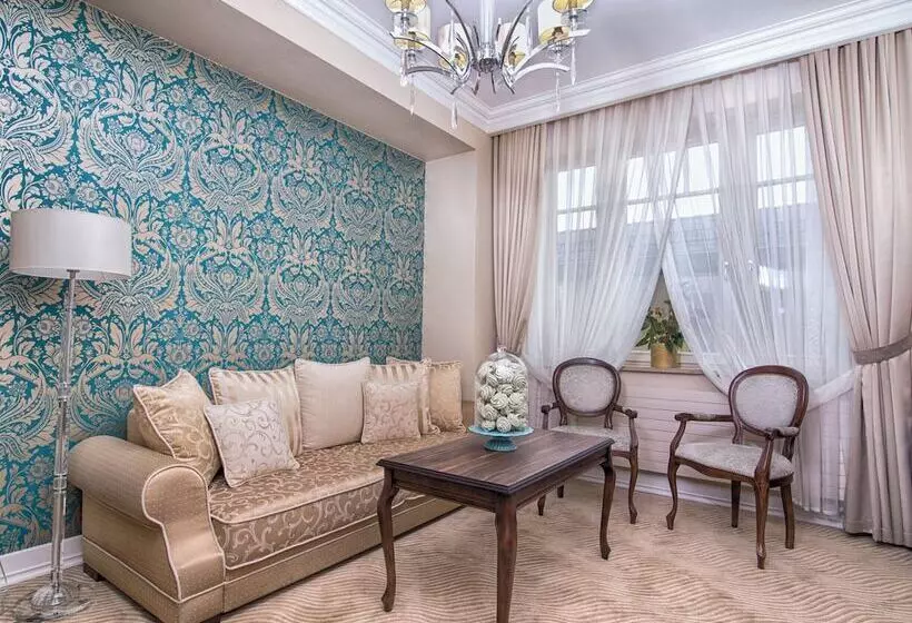 ジュニアスイート, Rezydencja Luxury Hotel Bytom Piekary śląskie