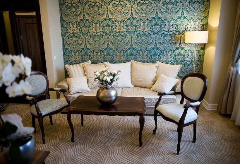 ジュニアスイート, Rezydencja Luxury Hotel Bytom Piekary śląskie