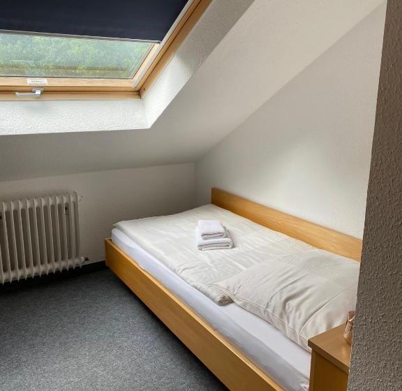 标准单人间, Silvio Gesell Tagungsstätte