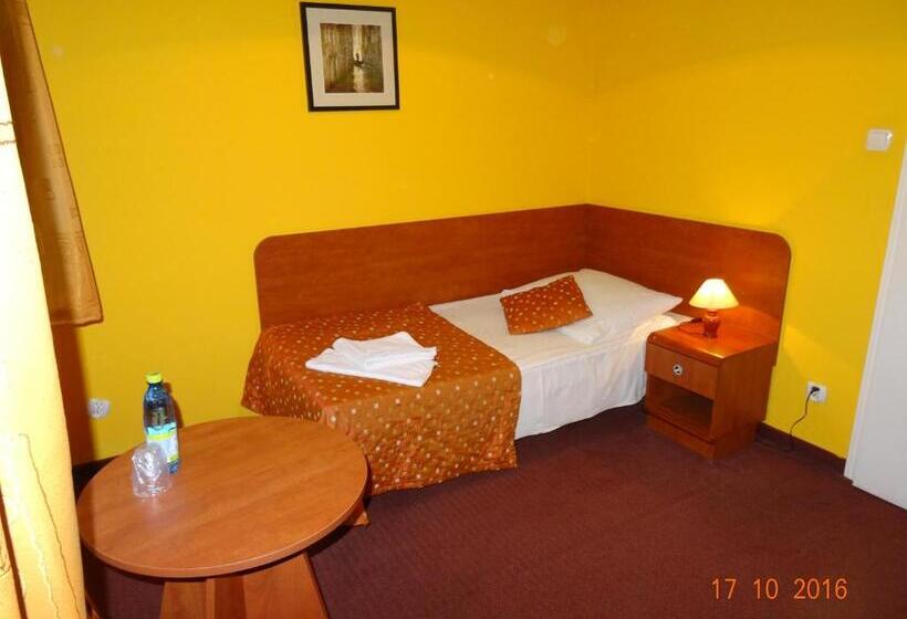 חדר סטנדרט יחיד, Spichlerz