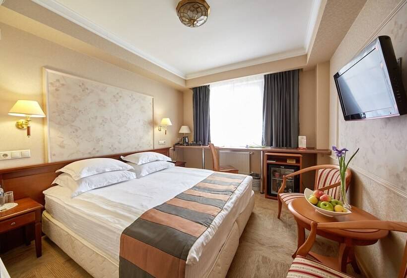 اتاق استاندارد, Zvezda