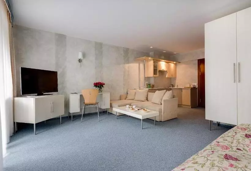 スーペリアールーム, Jelenia Struga Medical Spa