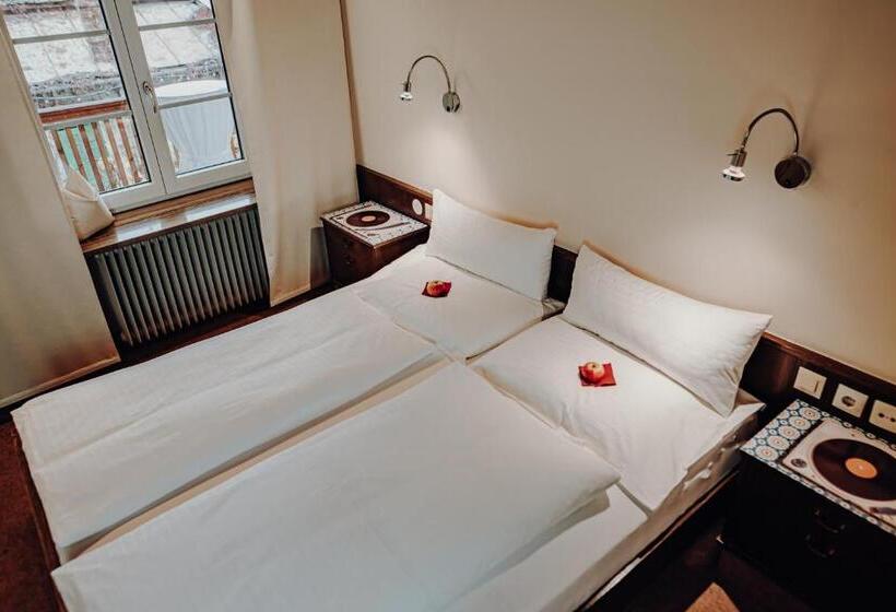 기본룸, Gasthof Eberhard   Hof, Wirtshaus & Herberge