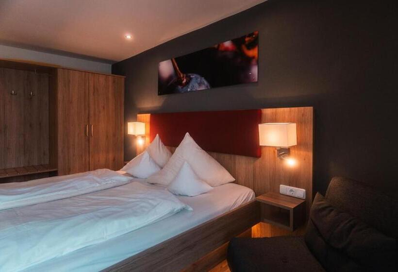 스탠다드 룸, Landhotel Und Weingasthof Schwarzer Adler