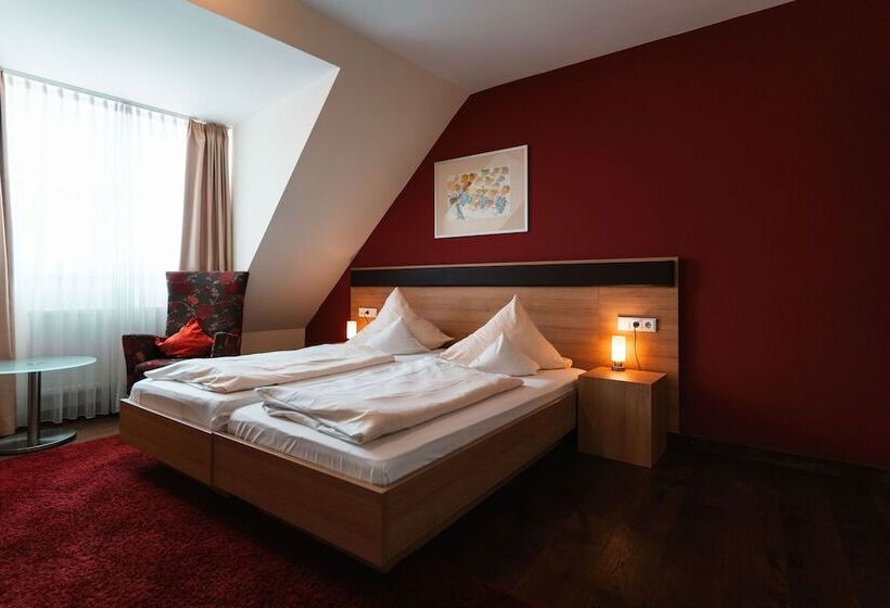 컴포트 룸, Landhotel Und Weingasthof Schwarzer Adler