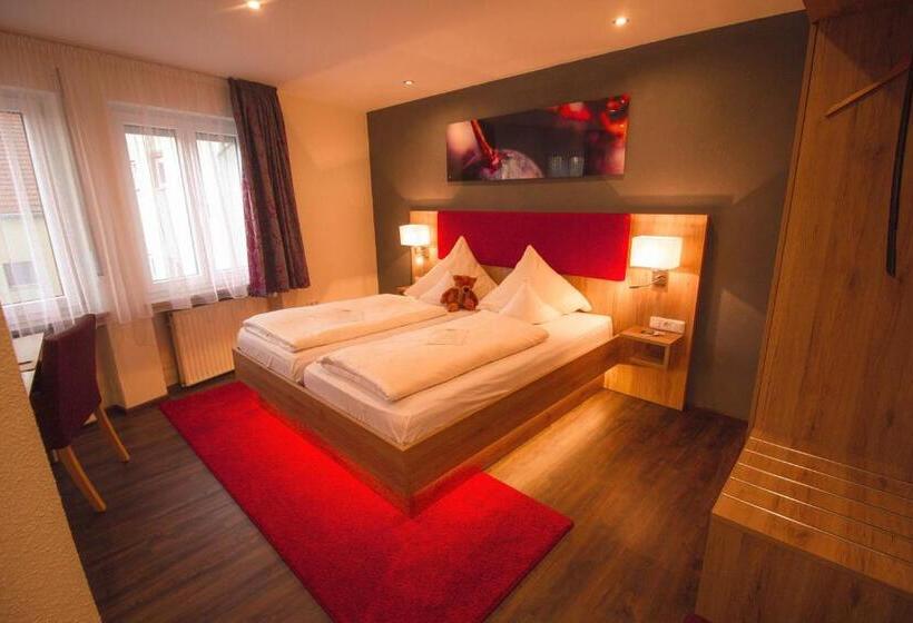 스탠다드 룸, Landhotel Und Weingasthof Schwarzer Adler